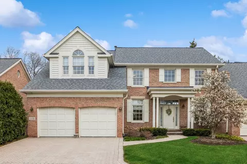 11208 E Chesapeake Pl, Westchester, IL 60154