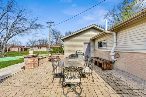 Other - 330 Lincoln St, Hoffman Estates, IL 60169 photo 6 of 8