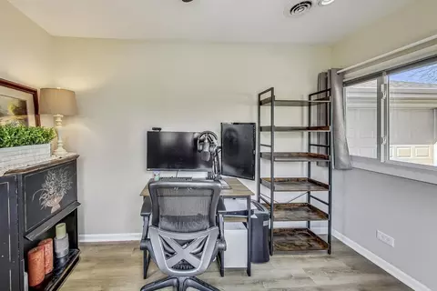 Other - 330 Lincoln St, Hoffman Estates, IL 60169 photo 3 of 8