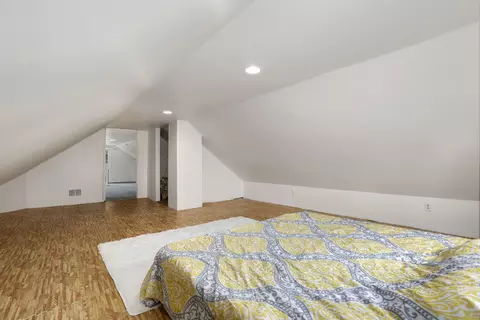 Bedroom - 453 Geneva Ave, Hillside, IL 60162 photo 6 of 6
