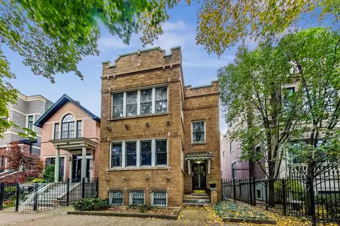 1210 W Wellington Ave, Chicago, IL 60657