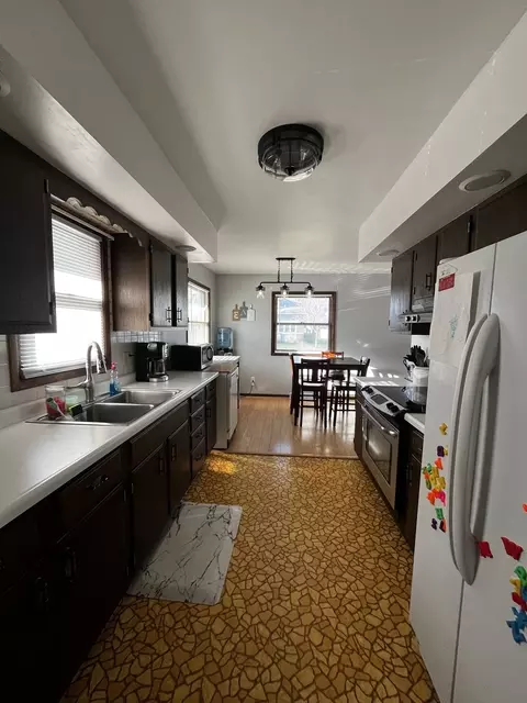 Kitchen - 2014 8th St, Peru, IL 61354 photo 1 of 4