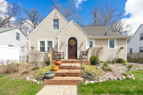 2112 Caton Rd, Ottawa, IL 61350