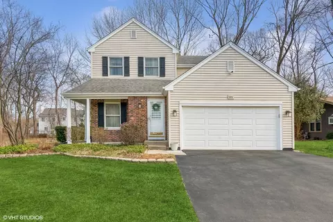 806 Interlaken Dr, Lake Zurich, IL 60047