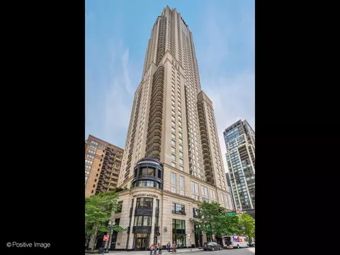 11 E Walton St #2901, Chicago, IL 60611