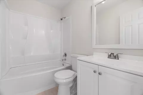 32446 N Rushmore Ave, Lakemoor, IL 60051 photo 26