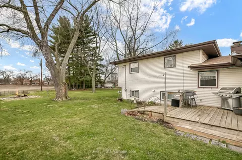 1874 Robert Ct, Aurora, IL 60506 photo 24