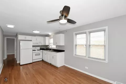 1111 Pitner Ave, Evanston, IL 60202 photo 3