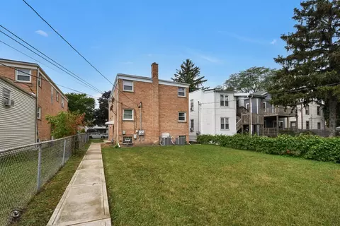 1111 Pitner Ave, Evanston, IL 60202 photo 18