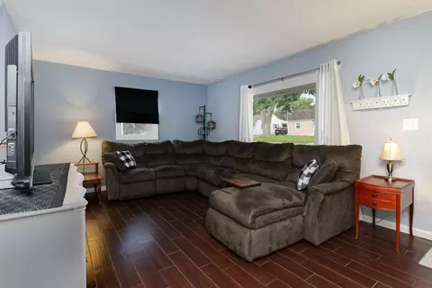 Living - 14 Ryan Dr, Bloomington, IL 61701 photo 1 of 2