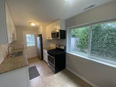 841 Valley Stream Dr #D, Wheeling, IL 60090 photo 4
