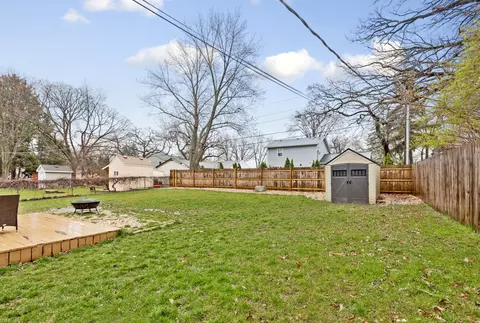 Exterior - 2015 W Oakleaf Dr, Johnsburg, IL 60051 photo 5 of 6