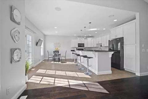 3591 Napa Ln, Normal, IL 61761 photo 8