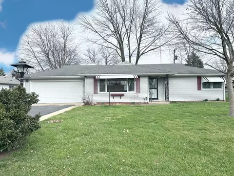 1160 Westlawn Dr, Kankakee, IL 60901