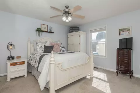 309 Burcham Dr, Le Roy, IL 61752 photo 12