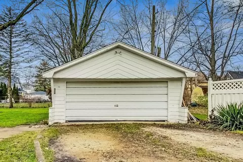 310 S Third St, Peotone, IL 60468 photo 31