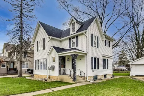 310 S Third St, Peotone, IL 60468 photo 3