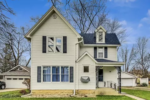 310 S Third St, Peotone, IL 60468