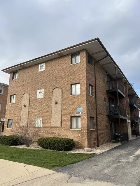 5989 N Northwest Hwy #101, Chicago, IL 60631
