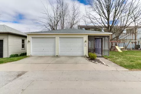 9 White Pl, Bloomington, IL 61701 photo 48