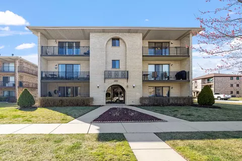 16814 81st Ct #3N, Tinley Park, IL 60477