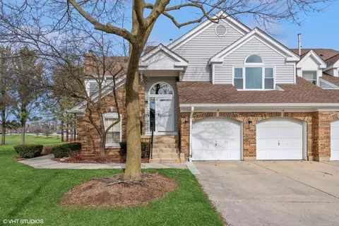 14 Willow Pkwy, Buffalo Grove, IL 60089