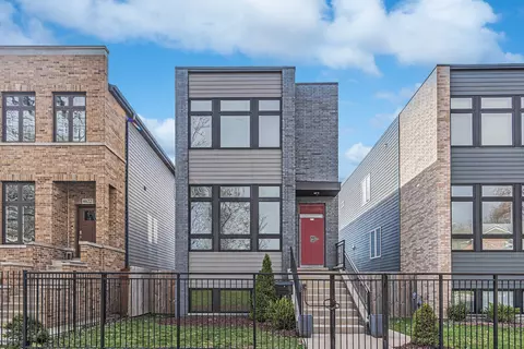 4620 S Champlain Ave, Chicago, IL 60653