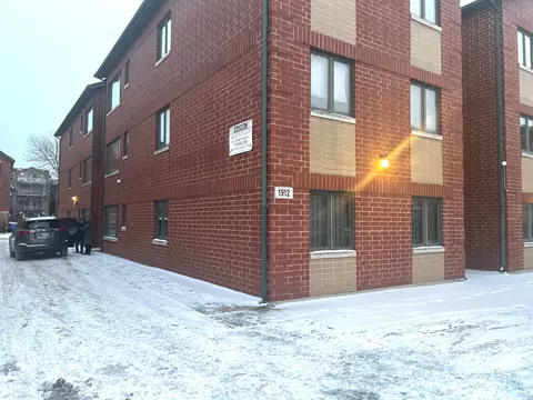 1912 S Wells St #1, Chicago, IL 60616