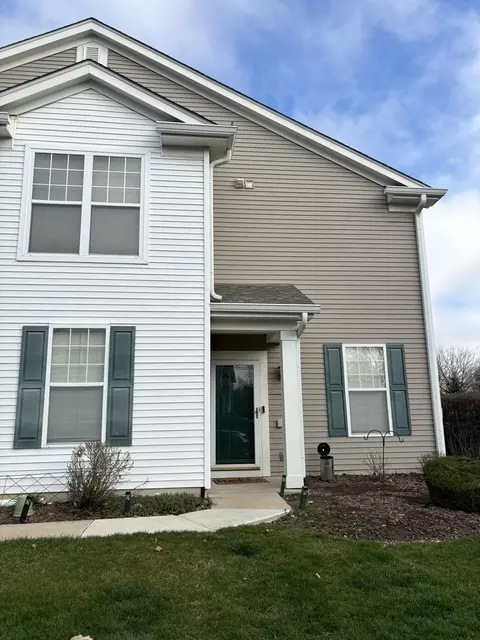 73 Johnson Ct #73, North Aurora, IL 60542