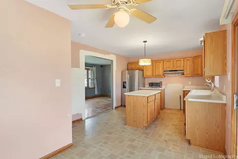 1111 Florence St, Mchenry, IL 60051 photo 5