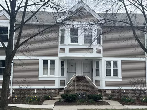 609 Custer Ave # A, Evanston, IL 60202