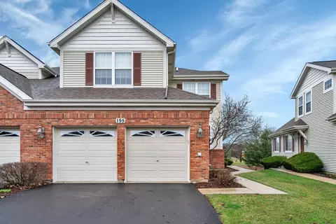 195 Birch Ln, Saint Charles, IL 60175