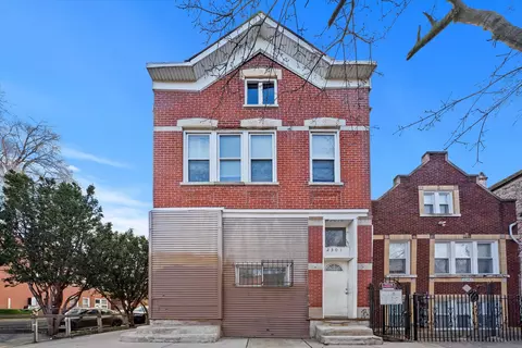 2301 S Sacramento Ave, Chicago, IL 60623