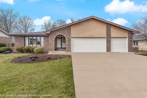 14534 S Mustang Dr, Homer Glen, IL 60491