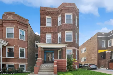 3115 N Davlin Ct, Chicago, IL 60618