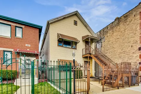 1628 W 32nd St, Chicago, IL 60608 photo 2