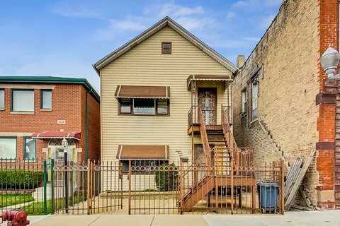 1628 W 32nd St, Chicago, IL 60608