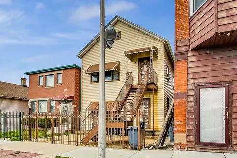 1628 W 32nd St, Chicago, IL 60608 photo 3