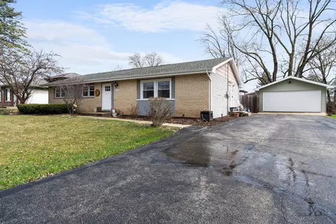 16019 Lorel Ave, Oak Forest, IL 60452 photo 2