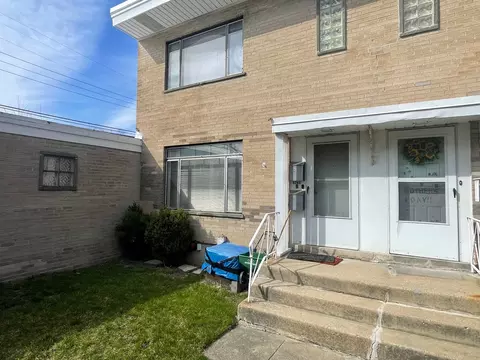 6240 N Cicero Ave #B, Chicago, IL 60646