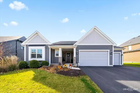 Exterior - 3589 Harmony Cir, Elgin, IL 60124 photo 1 of 3