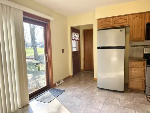 Kitchen - 746 1st Ave, Ottawa, IL 61350 photo 1 of 5