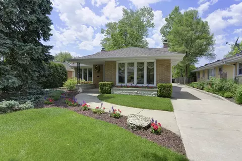 744 N Delphia Ave, Park Ridge, IL 60068