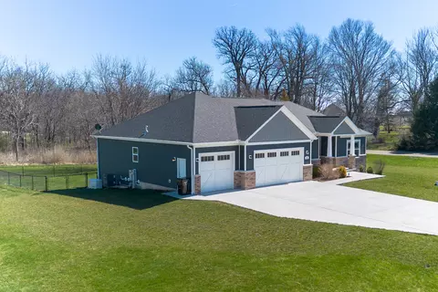 3602 E 1759th Rd, Ottawa, IL 61350 photo 2