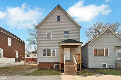 8808 S Saginaw Ave, Chicago, IL 60617