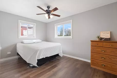 Bedroom - 3 E 14th Pl, Lombard, IL 60148 photo 2 of 2