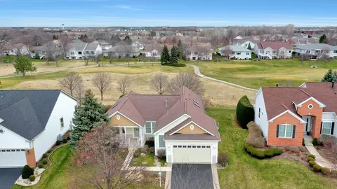 12542 Pheasant Ridge Dr, Huntley, IL 60142