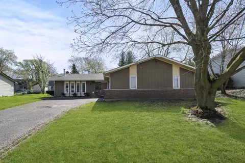 316 Monterey Dr, Bolingbrook, IL 60440