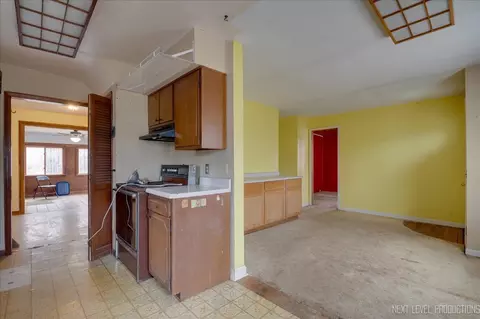 1703 Stoddard Ave, Wheaton, IL 60187 photo 6