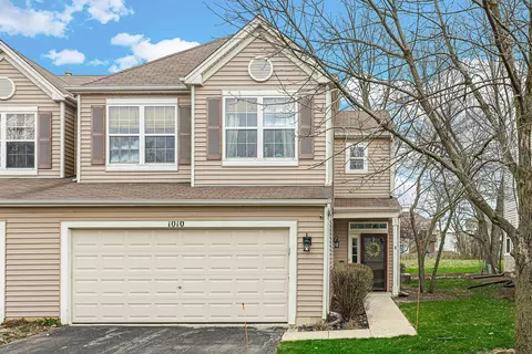 1010 Rocky Hill Cir, Joliet, IL 60432